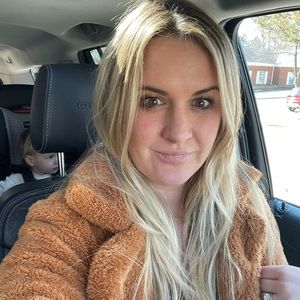 Meet your Posher, Kaitlin